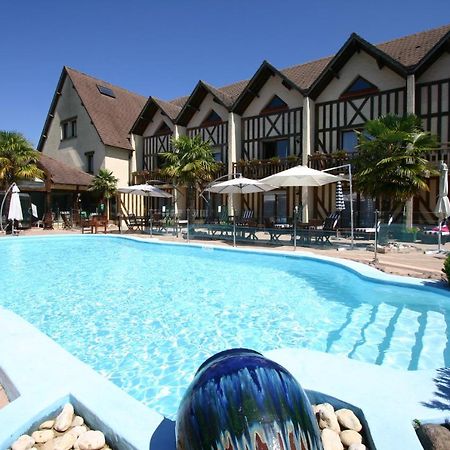 Logis Le Clos Deauville Saint Gatien Экстерьер фото