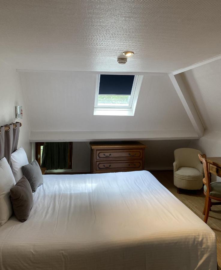 Logis Le Clos Deauville Saint Gatien Экстерьер фото