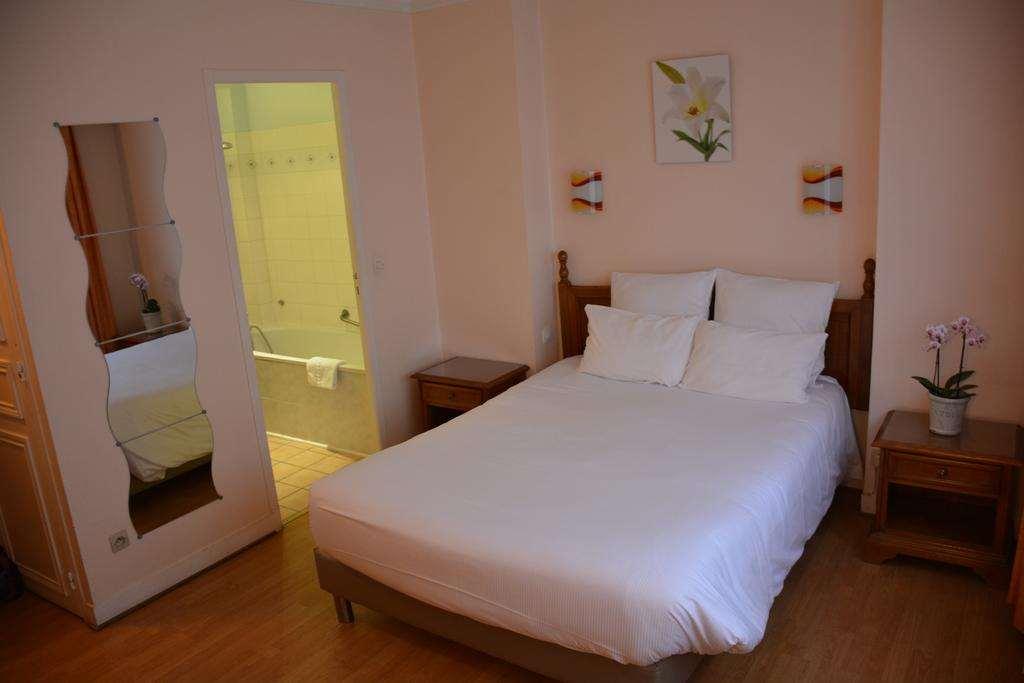 Logis Le Clos Deauville Saint Gatien Номер фото