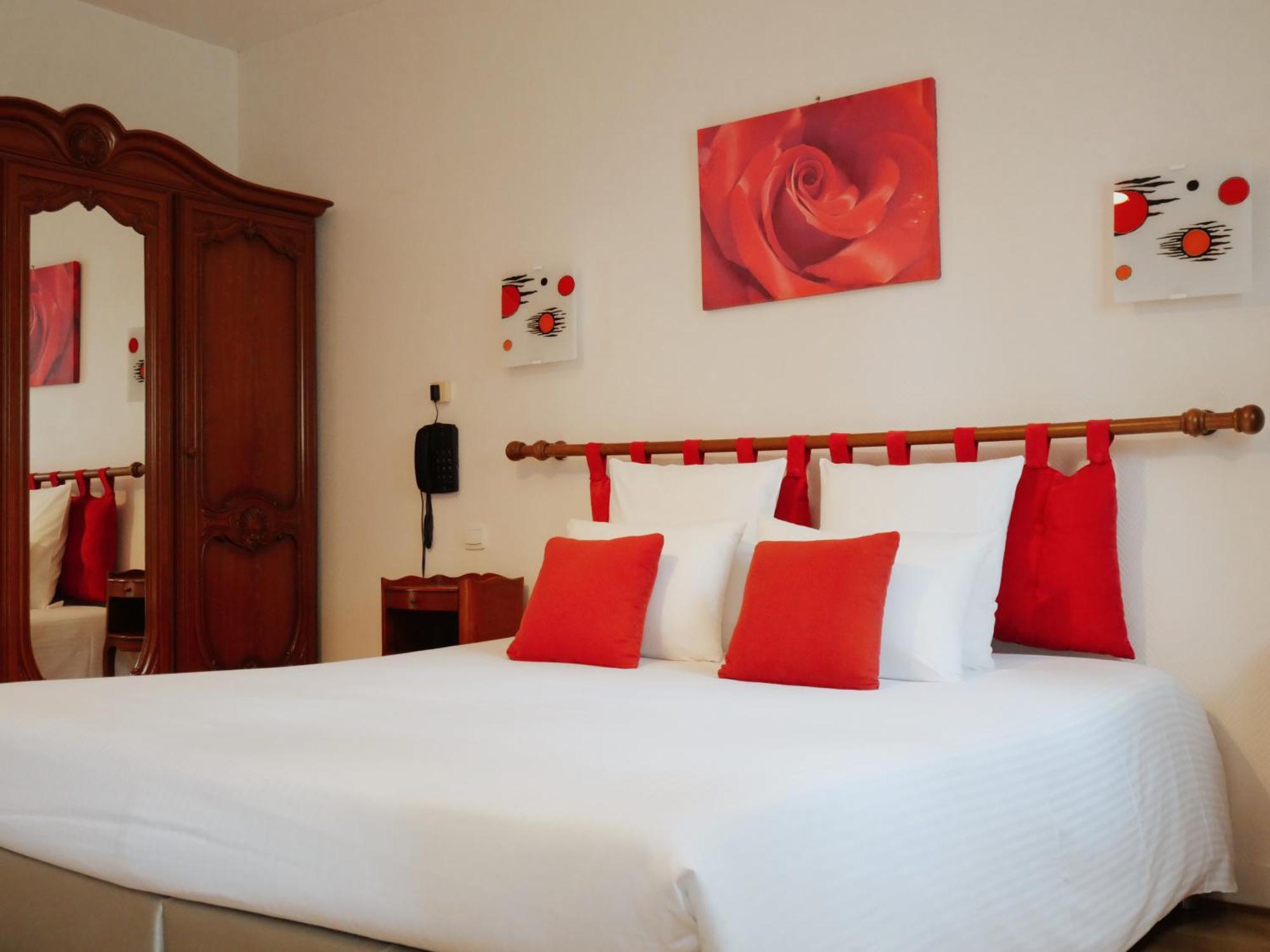 Logis Le Clos Deauville Saint Gatien Экстерьер фото